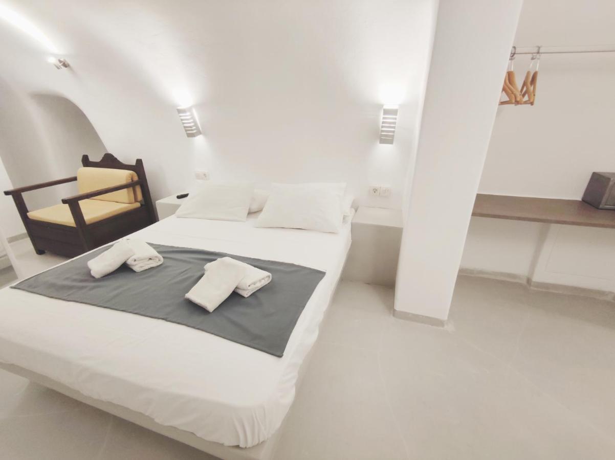 Getaway Fira Centre Fira (Santorini) Ngoại thất bức ảnh